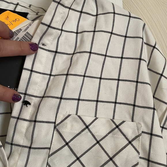 Small blouse - Picture 2 of 3